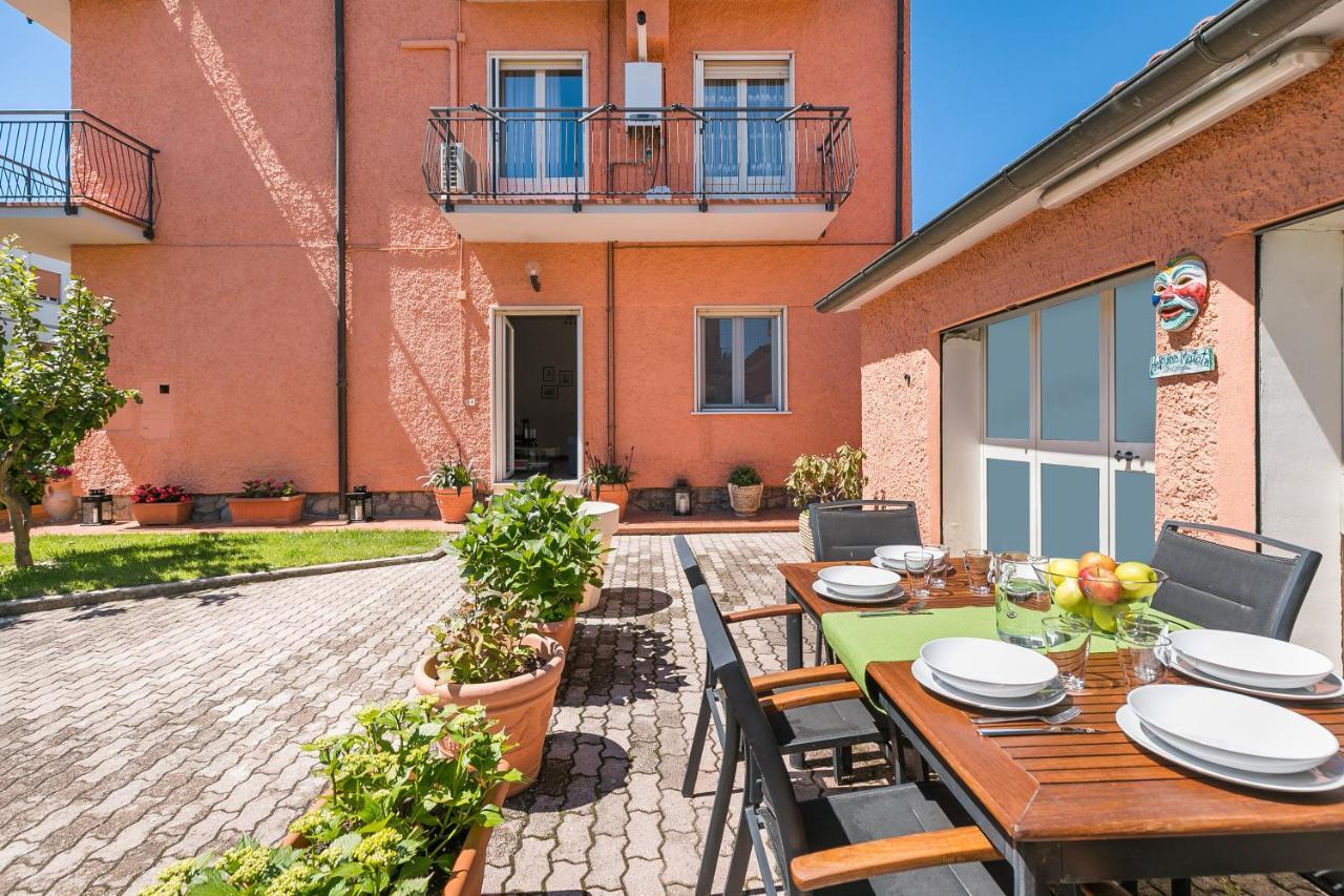 Galeria Home Apartments Anguillara Sabazia Eksteriør billede